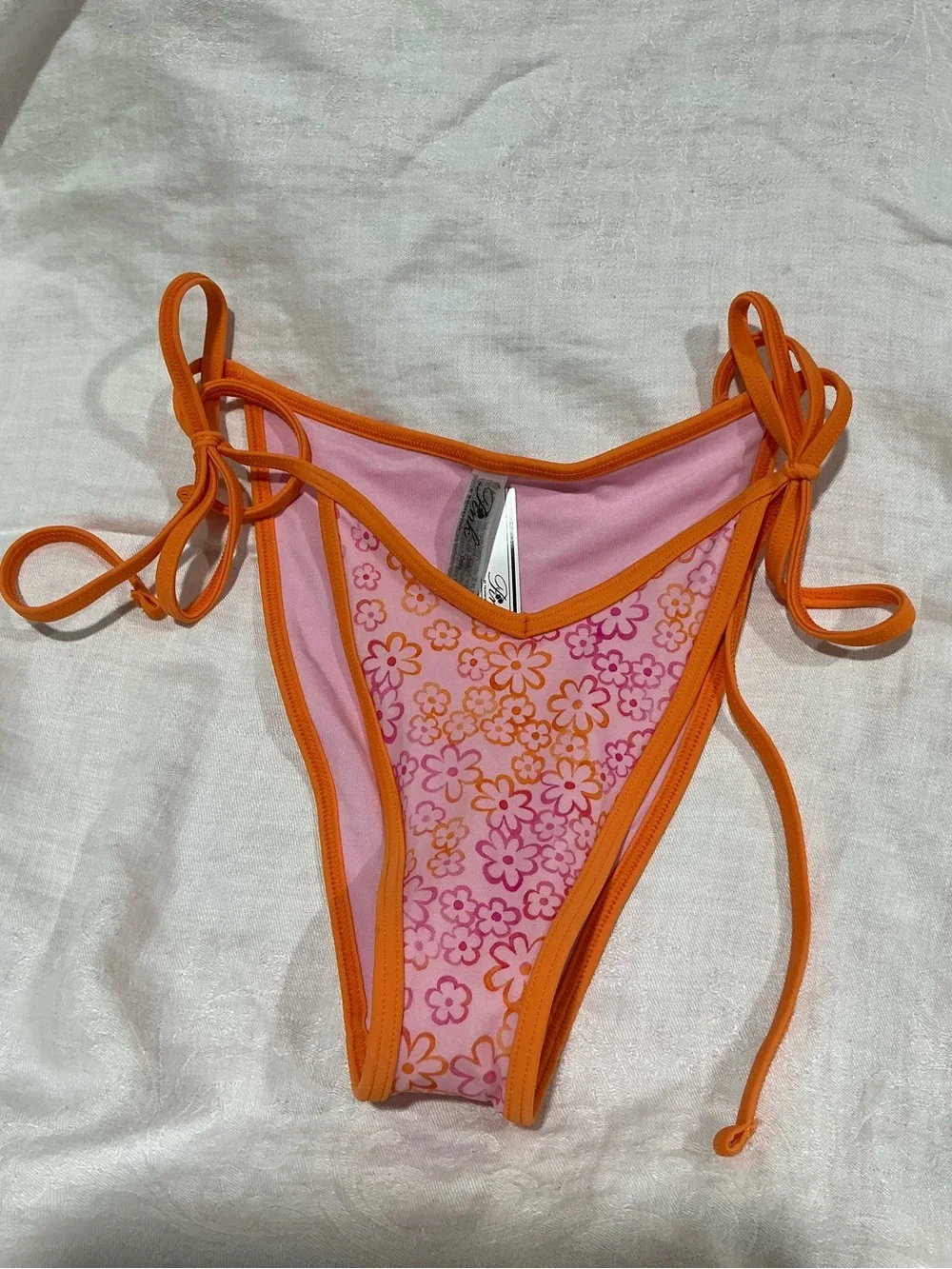 🤎 NWT Pink By Frankie’s Bikinis Monty Bikini Bottom V-Dip Waist Floral (00886)